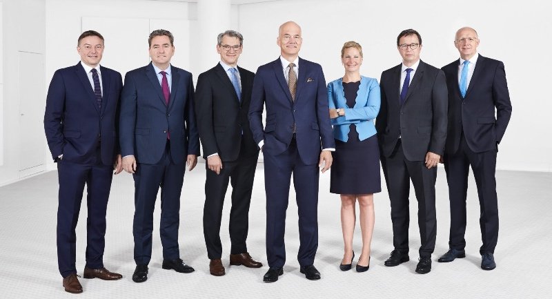 Gruppenbild mit Dame: Der Gesamtvorstand der VGH. (Foto: Patrice Kunte)