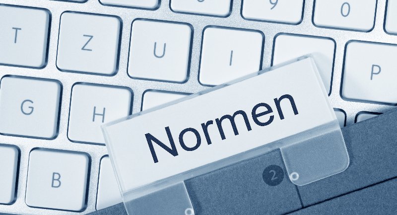 Wer braucht was? Die DIN 77235 hilft kleineren und mittleren Betrieben bei der Ermittlung ihres Finanzstatus und des individuellen Versicherungsschutzes. (Foto: © DOC RABE Media - stock.adobe.com)