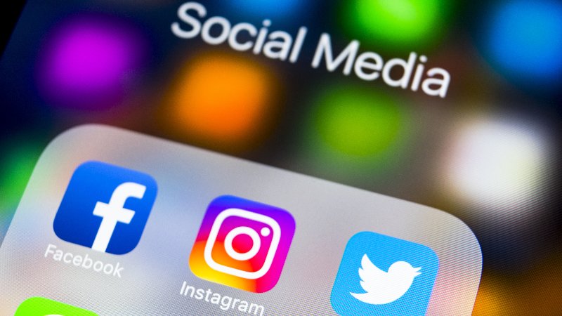Werbung in sozialen Netzwerken bietet großes Potenzial für Vermittler. Bisher nutzen zu wenige die Möglichkeiten. (Foto: © Aleksei - stock.adobe.com)