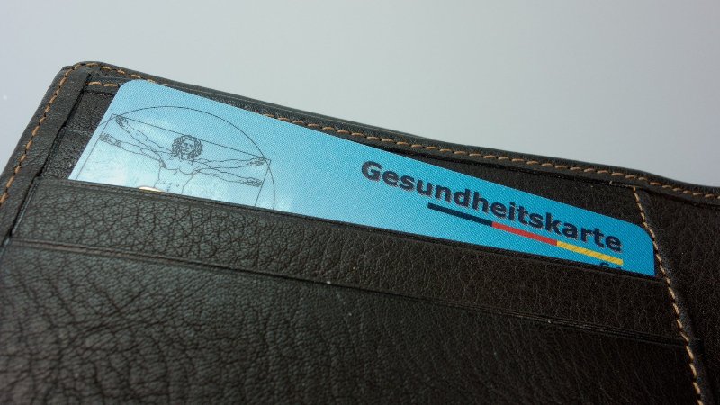 Gesetzlich Krankenversicherte räumen dem Thema Beitragshöhe einen geringeren Stellenwert ein als privat Versicherte. (Foto: Michael Schwarzenberger/Pixabay)